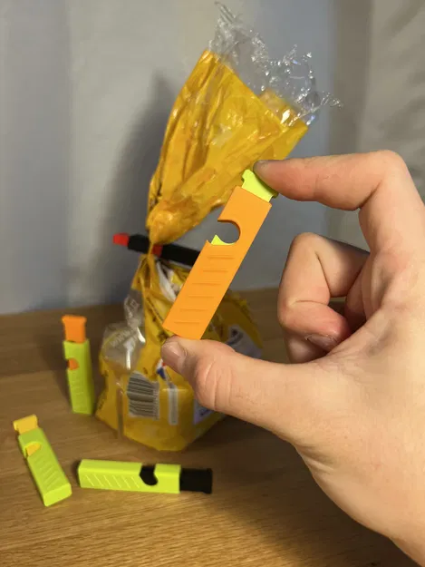 Kẹp Túi Bóp Khóa - Image 3