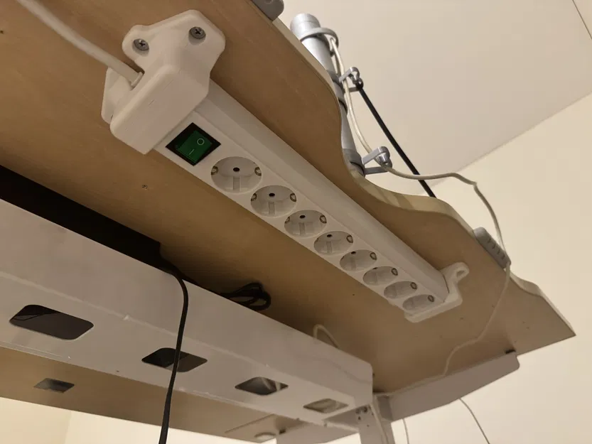 Đế gắn ổ cắm điện đa khe Brennenstuhl - Image 3