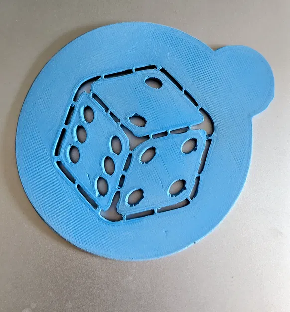 Khuôn rắc cacao cho cappuccino - thiết kế hình xúc xắc - Image 1