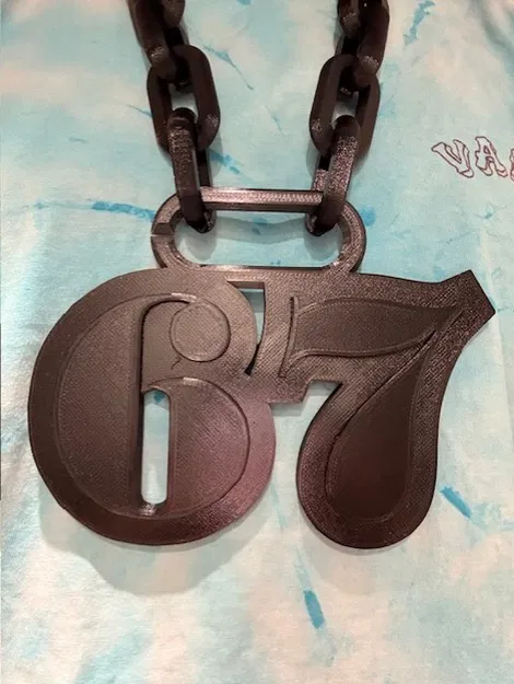 Mặt dây chuyền xích ‘67’ - Image 2