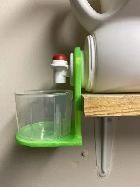 Giá treo cốc nước giặt v2 - Image 3