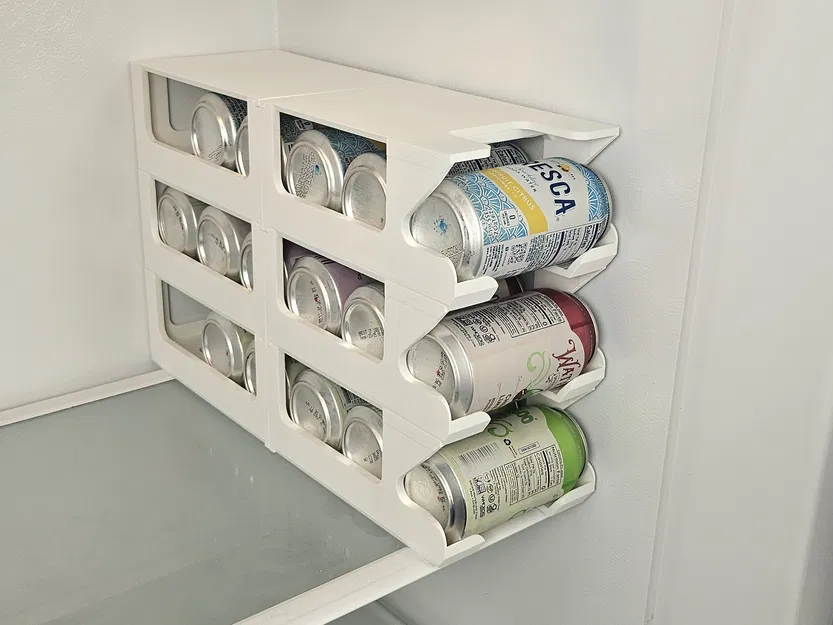 Kệ đựng lon nước ngọt V2 - Sáu lon tiêu chuẩn 12 oz. - Image 3