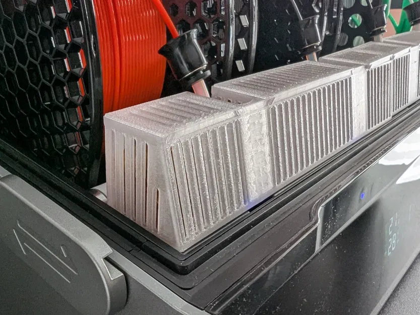 Hộp Đựng Chất Hút Ẩm CFS Mặt Trước - Image 2