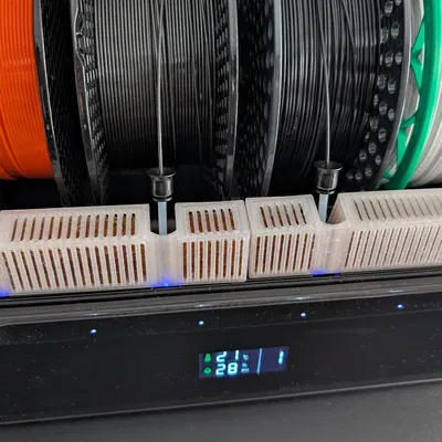 Hộp Đựng Chất Hút Ẩm CFS Mặt Trước