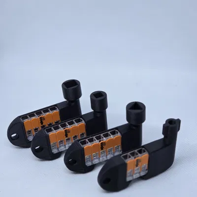 Móc chìa khóa và dụng cụ mở tủ điện WAGO