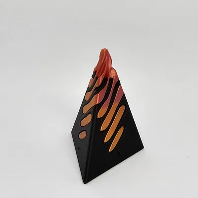 V2 - Ảo Ảnh Kim Tự Tháp Mini Xuyên Qua Không Thể