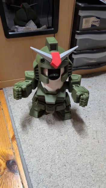 Vỏ Bọc Camera Tapo C200C Gundam - Image 2