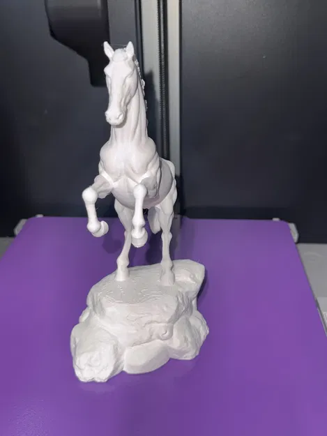 Tượng Ngựa Hí Đẹp Tuyệt Vời - Image 3