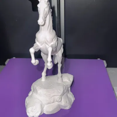 Tượng Ngựa Hí Đẹp Tuyệt Vời