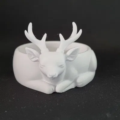 Chén/Tô Hình Hươu