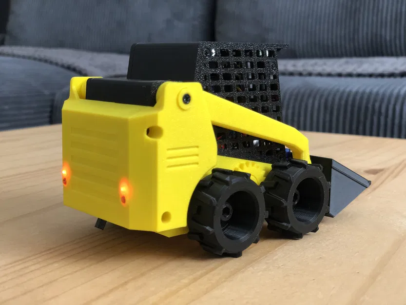 Máy Xúc Lật RC Tự Chế - Image 3