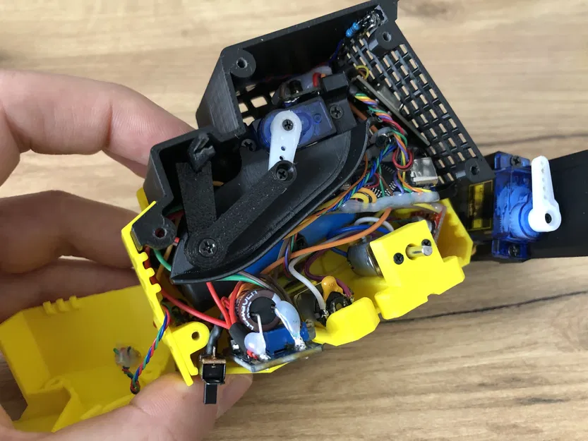 Máy Xúc Lật RC Tự Chế - Image 5