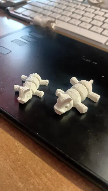 Móc khóa heo lowpoly có khớp nối - Image 2