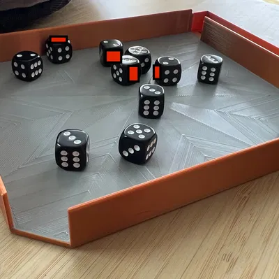 Khay Đổ Xúc Xắc Nhanh Chóng