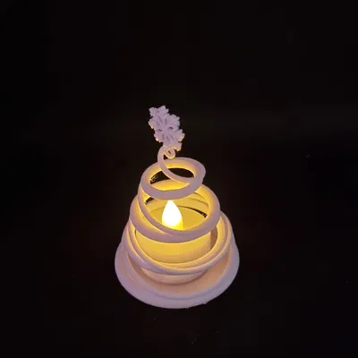 Chân nến hình cây thông Giáng sinh xoắn ốc