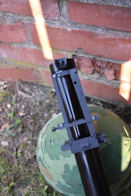 Mô hình súng phóng lựu hơi M79 Airsoft 40mm với ký hiệu KANARR CORP và chi tiết chân thực. - Image 10