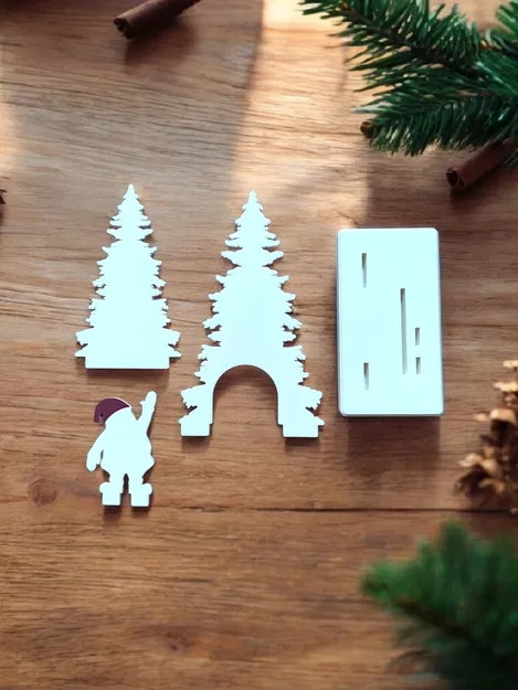 Mô hình trang trí Ông Già Noel với giá đỡ nến LED - Image 4