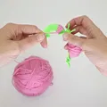 Dụng Cụ Làm Pompom Siêu Dễ - Easy-Peasy Pompom Maker - Thumbnail 10