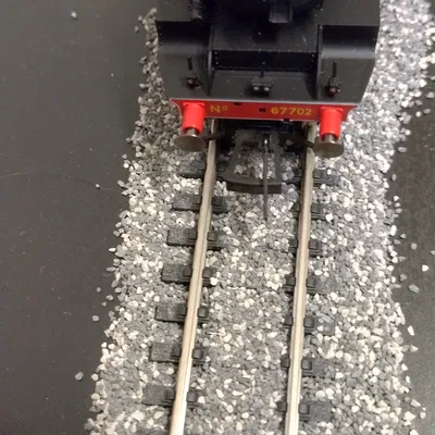 Dụng cụ hỗ trợ rải đá: Máy rải đá H0/00