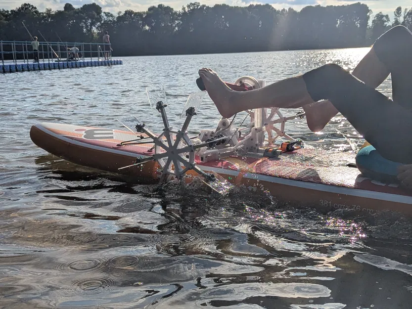 SUP.Bike | Xe đạp nước di động - Image 1