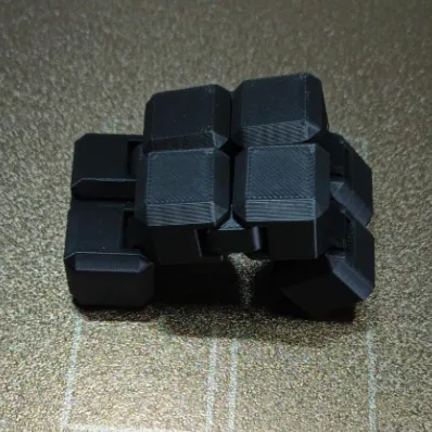 Khối Lập Phương Vô Tận