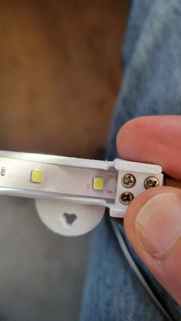 Mod Đèn LED Flashforge AD5X – Tích Hợp Rãnh Cáp - Image 3