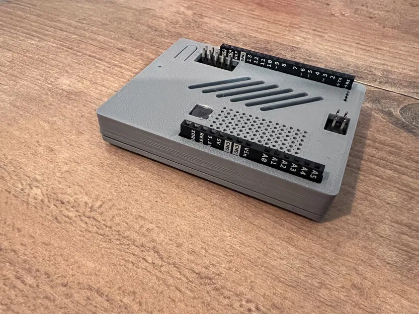 Vỏ cho Arduino Uno Q - Image 1