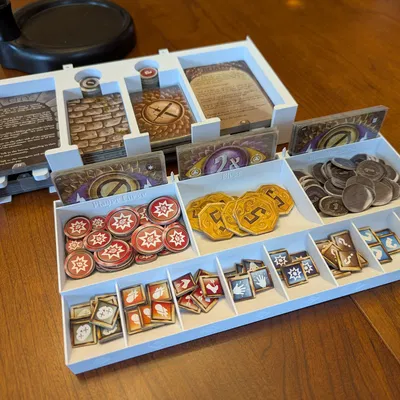 Hộp đựng đồ Gloomhaven - Dọn dẹp và Chơi