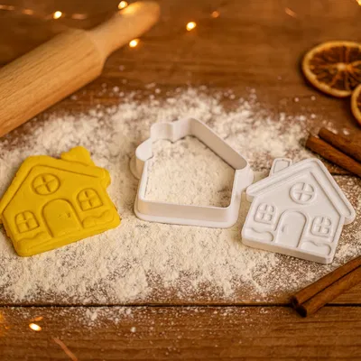 Dụng cụ cắt bánh quy & Dập hình ngôi nhà Bánh gừng