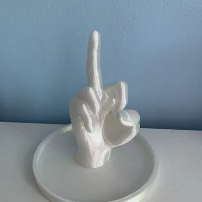 Kệ Đựng Nhẫn Ngón Tay Giữa