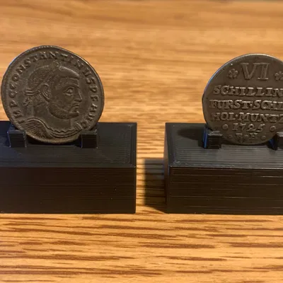 Chân Đế Trưng Bày Tiền Xu