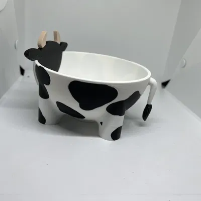 Tô Đựng Đồ Ăn Vặt Hình Con Bò