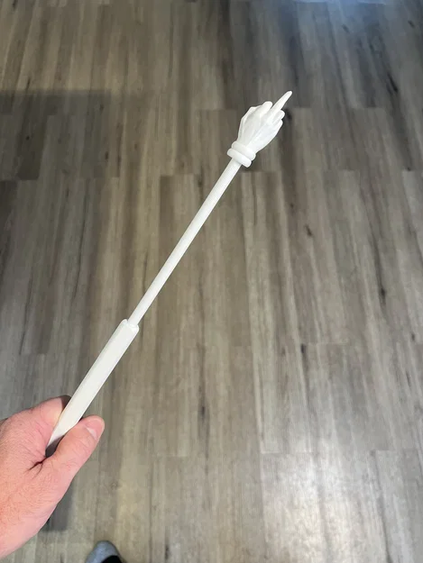 Bàn tay ống lồng tí hon, để khi bạn thực sự cần chỉ vào đâu đó. - Image 4