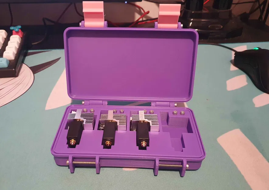 Hộp Đầu Đùn Centauri Carbon - Image 2