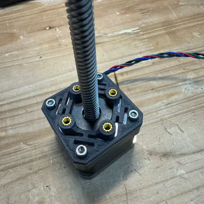 Giá đỡ động cơ Z Core One