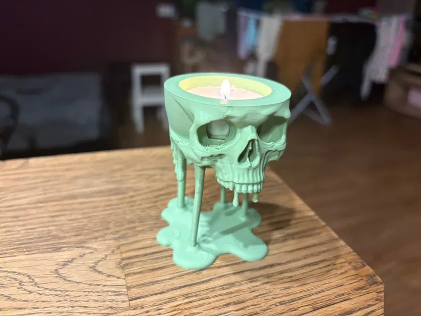 Nến Đầu Lâu Tan Chảy - Image 3