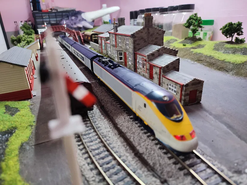 Nhà ga Hogsmeade - Ga Goathland tỉ lệ OO (1:76) - Nhà ga tàu Harry Potter - Image 10