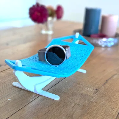 Giá treo điện thoại / Đồ trang trí kiểu võng