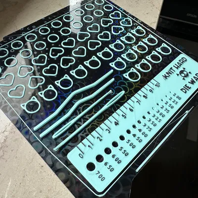 Bộ dụng cụ đan len trên một khay - cho Prusa Mini