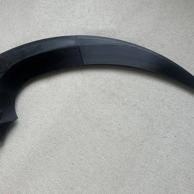 Lưỡi hái kích thước thật (Vừa với cán chổi tiêu chuẩn)