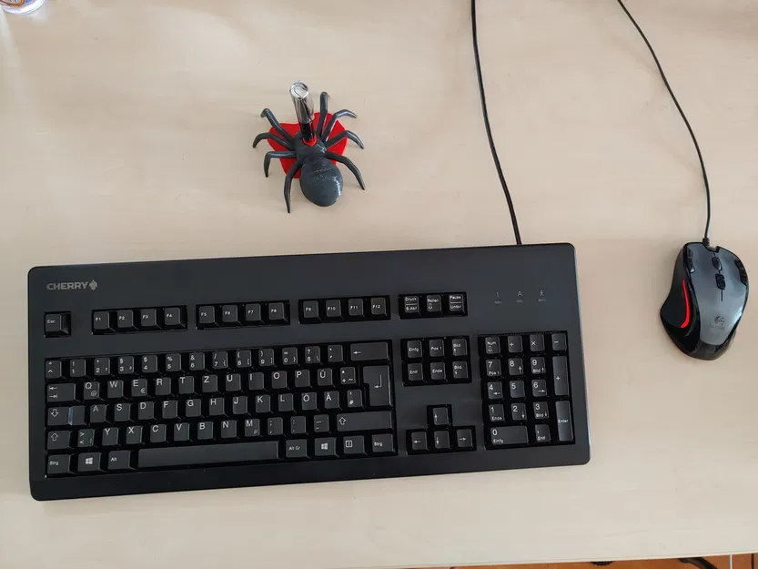 Chân Cắm Bút "Tarantula" - Image 2