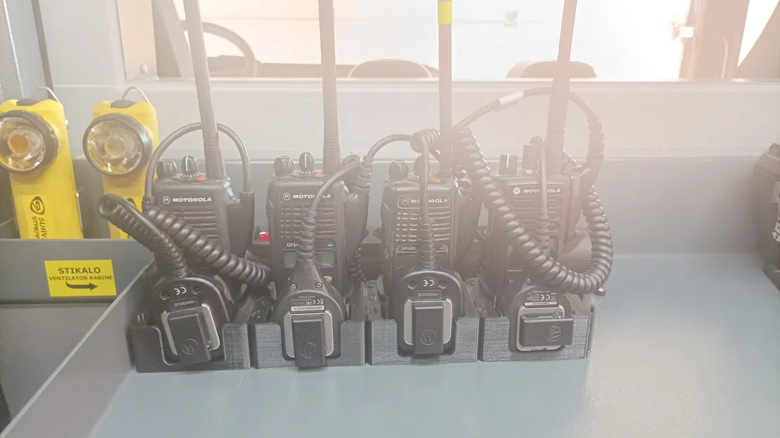 Giá đỡ Motorola GP360, DP4600 - Image 2