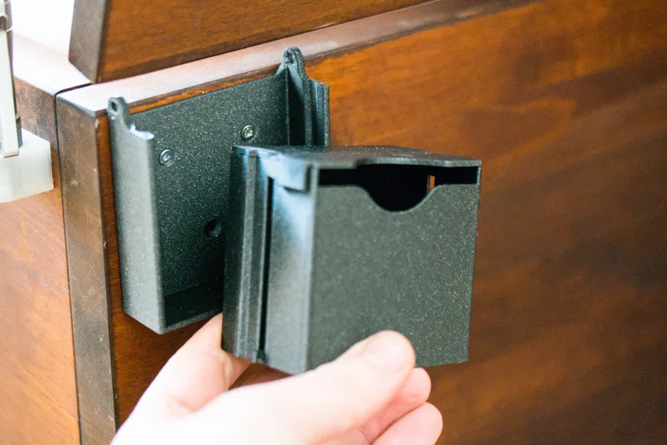 Hộp đựng bao cao su hoặc khăn ướt có nắp & giá đỡ - Image 4