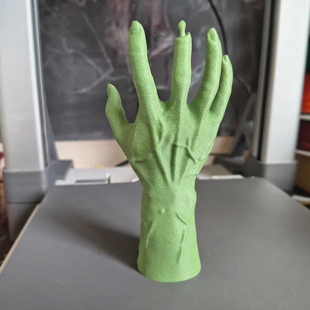 Bàn Tay Zombie - Image 1