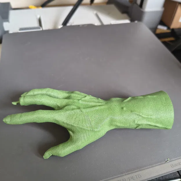 Bàn Tay Zombie - Image 2