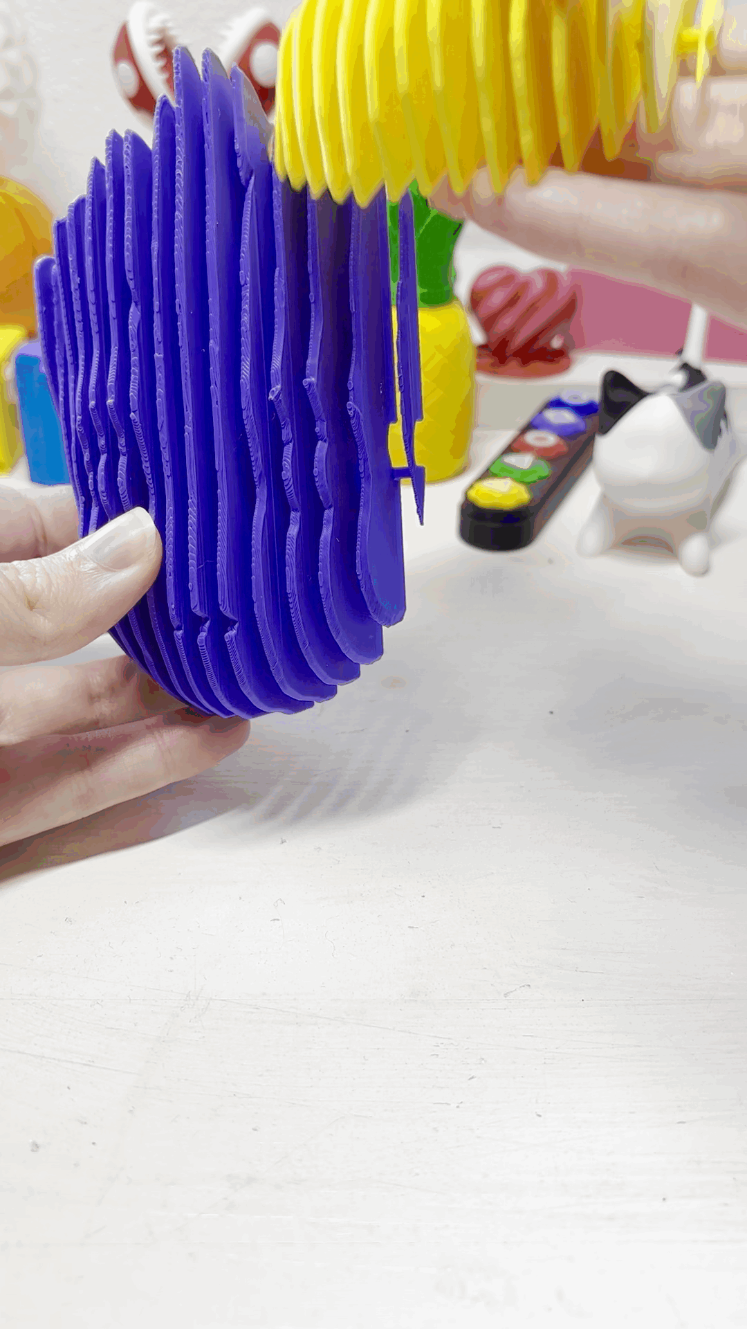 Mô Hình Groot Quantum Trong Suốt - Image 2