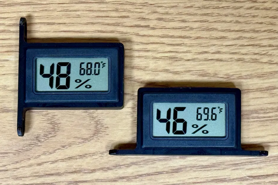 Đế Gắn Máy Đo Độ Ẩm Hình Chữ Nhật - Image 2