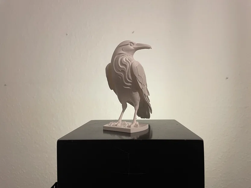 Tượng Crow Hexa - Image 2