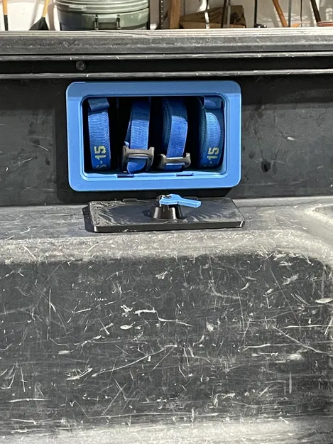 Hộc Bên Hông Thùng Xe Toyota Tacoma 2005-2015 - Chốt Gài Dây NRS hoặc Giữ Dụng Cụ - Image 1