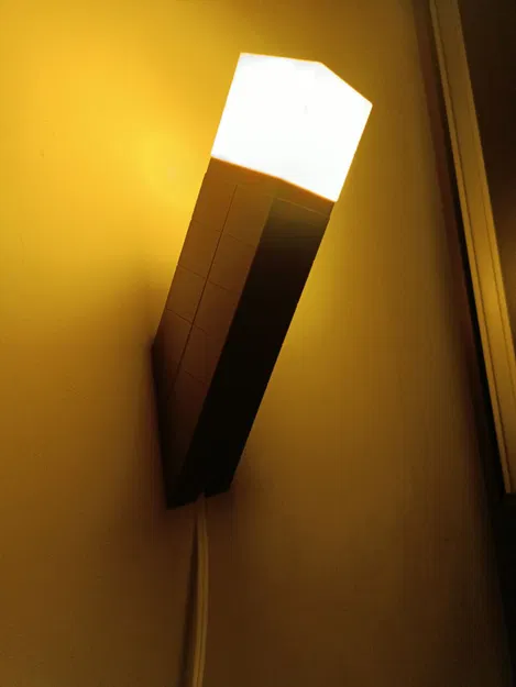 Đèn Pin Minecraft (Bản Remixed Không Nam Châm bởi Voxel Forge) - Image 1